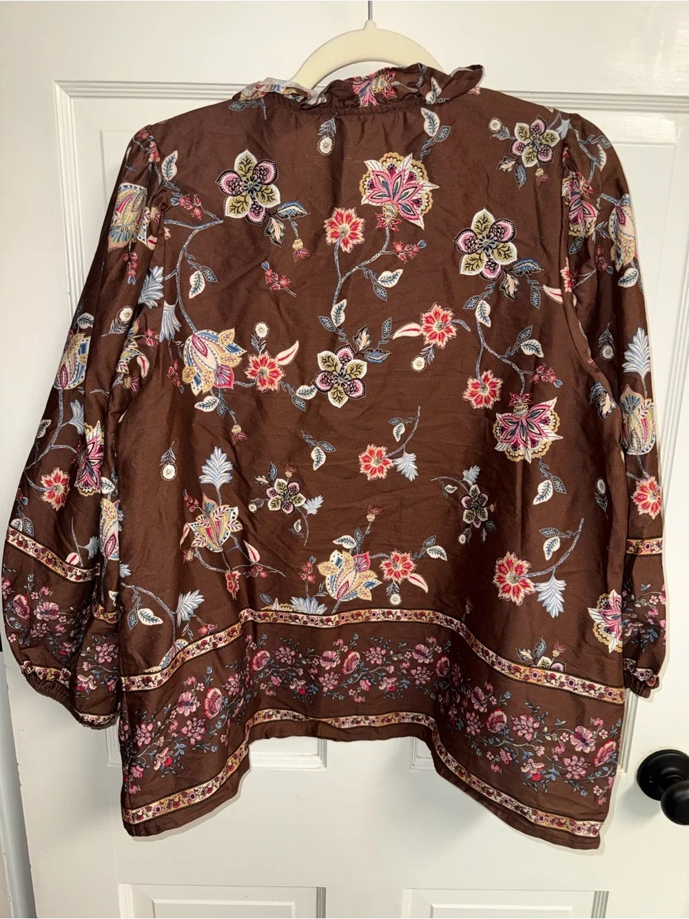 Entro Brown Floral Ruffle-Trim Peasant Blouse size large - Picture 8 of 9